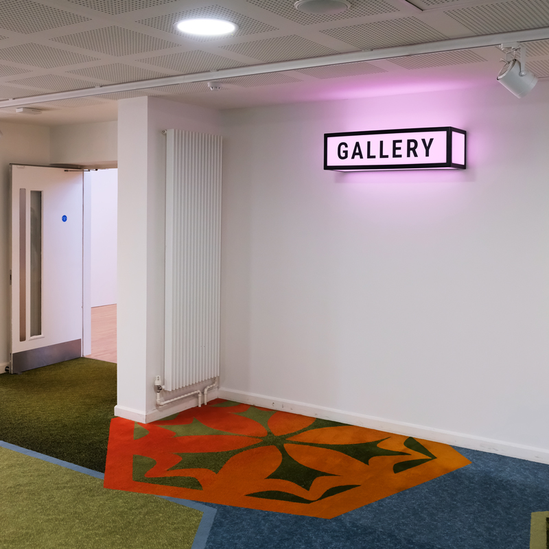 Gallery lightbox design